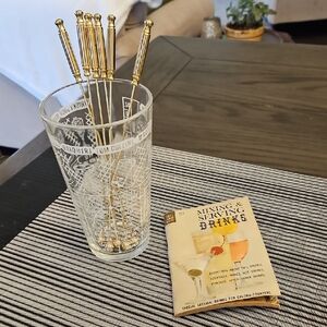 Vintage Cocktail Mixing Set With Book